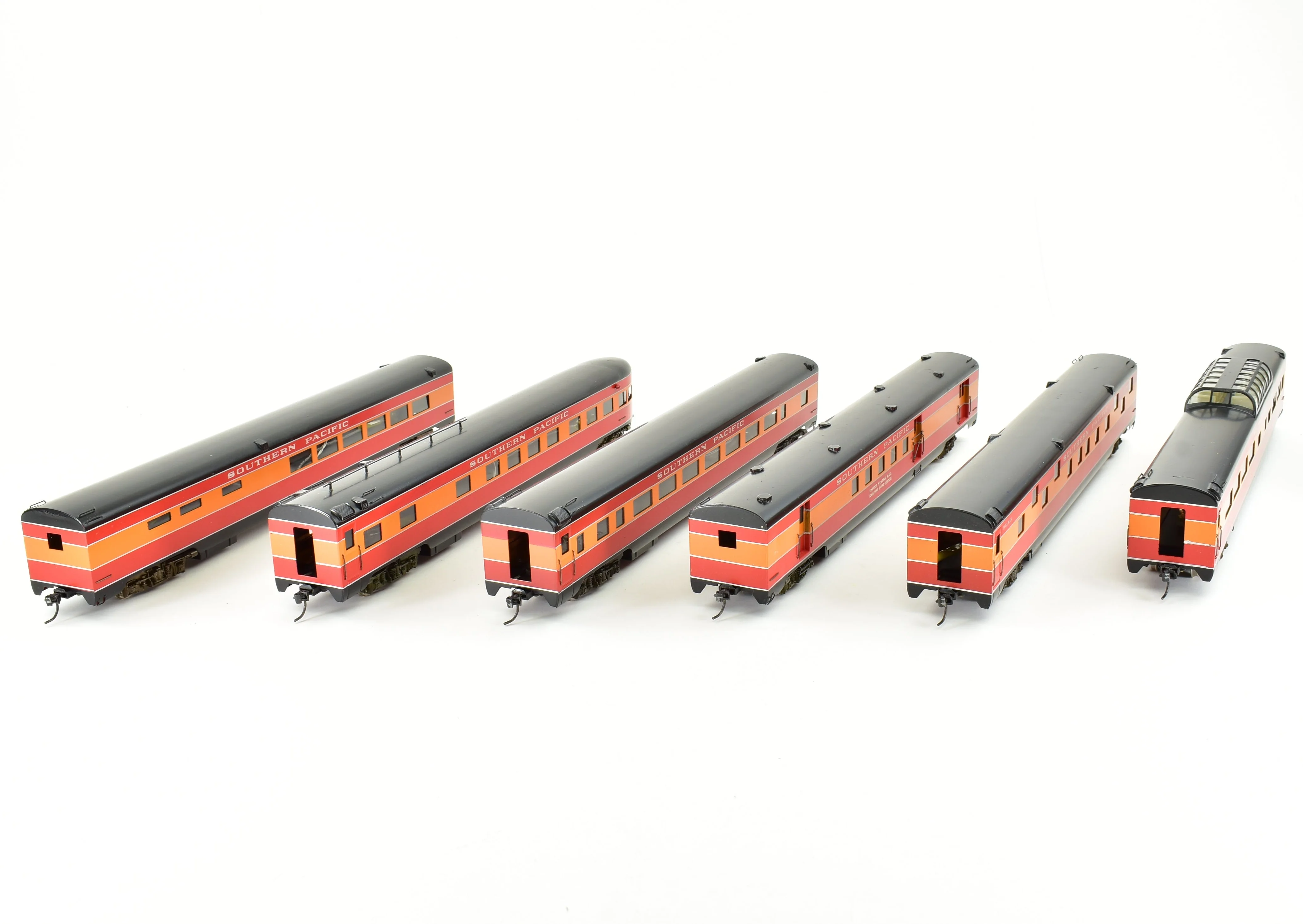 HO Brass Balboa SP - Southern Pacific "Daylight" 6-Car Passenger Set Factory Painted - Image 7
