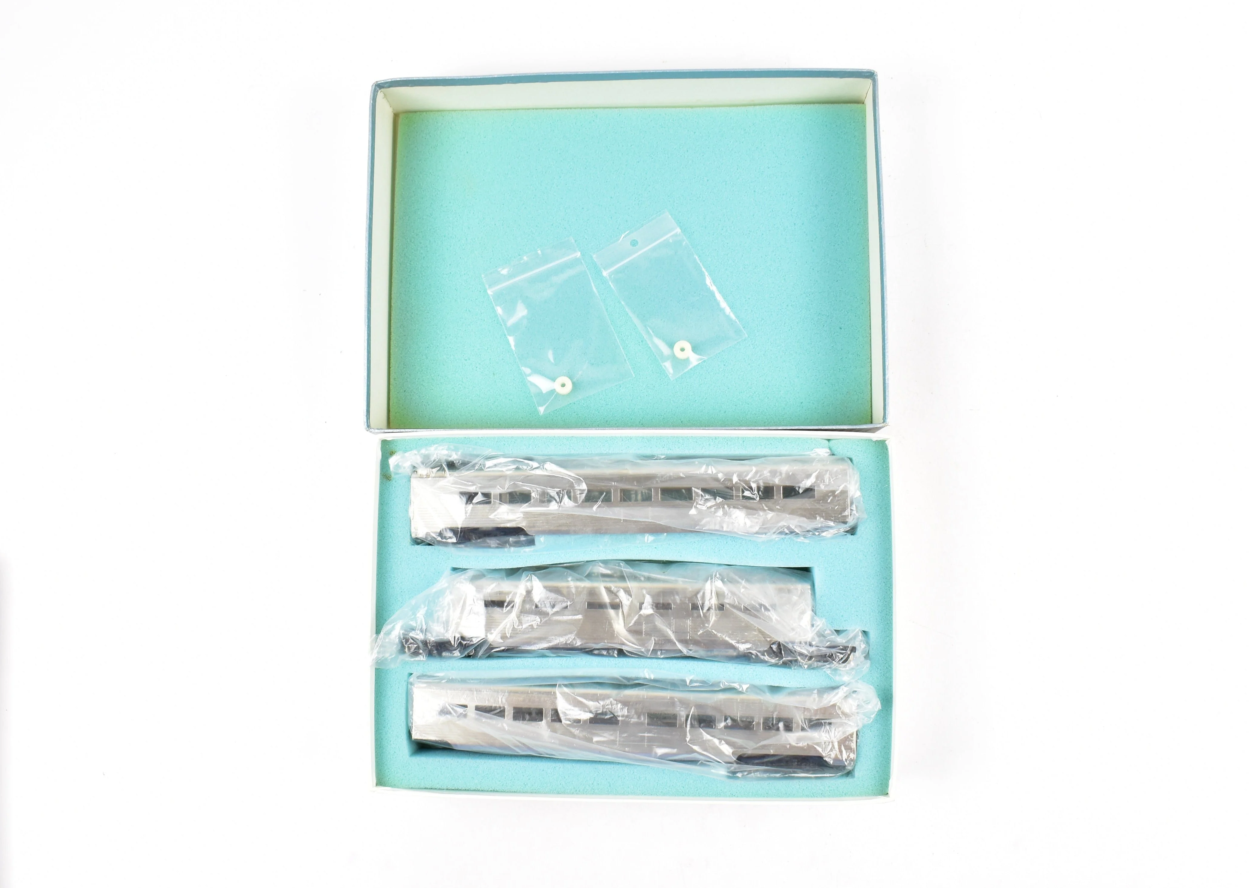 HO Brass CON S. Soho & Co. SP - Southern Pacific 11-Car Coast Daylight Set - Image 11