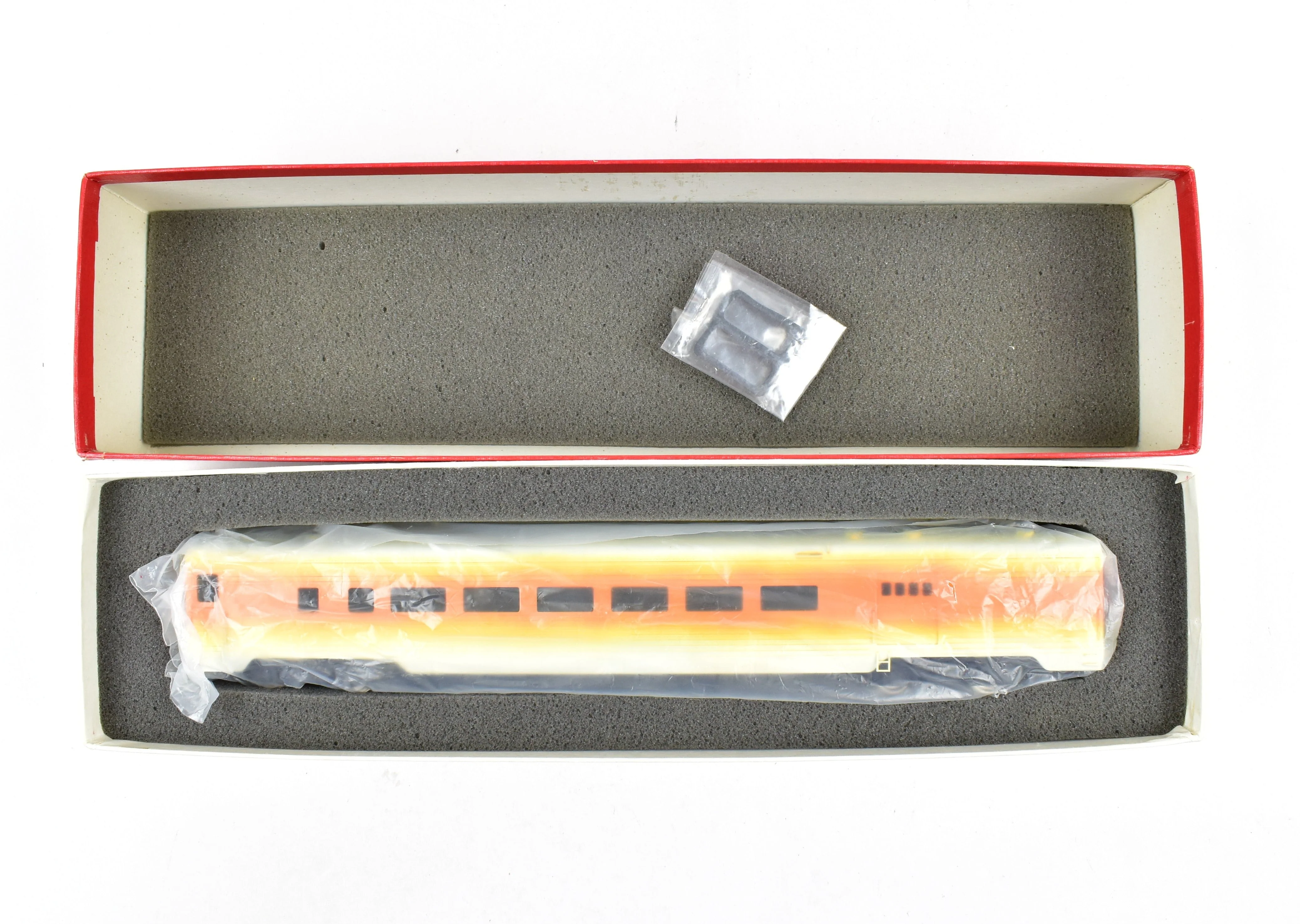 HO Brass CON S. Soho & Co. SP - Southern Pacific 11-Car Coast Daylight Set - Image 12