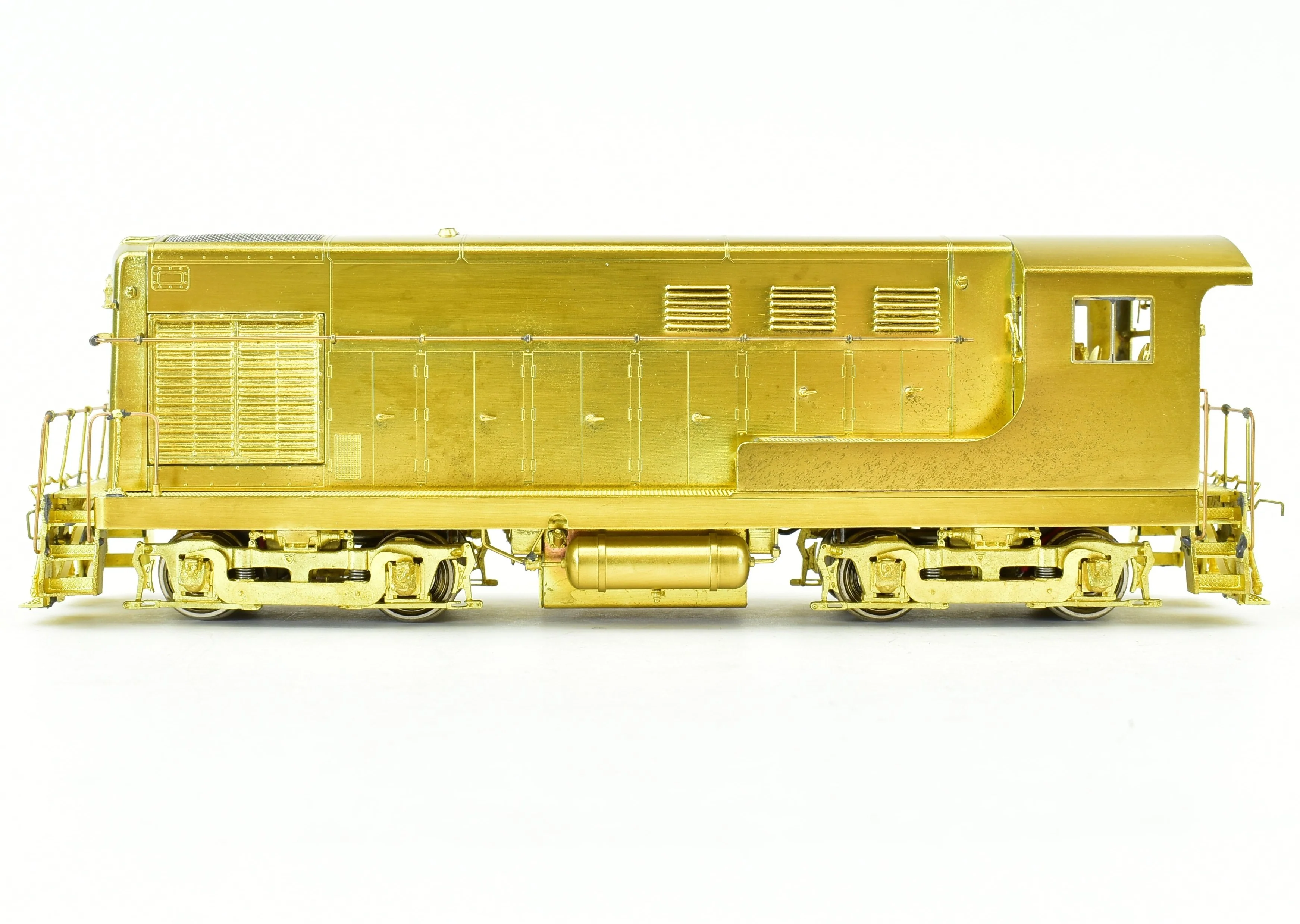 HO Brass OMI - Overland Models Inc.  ATSF/NYC- Santa Fe/New York Central Fairbanks Morse FM H-12-44 With Cab Overhang - Image 3