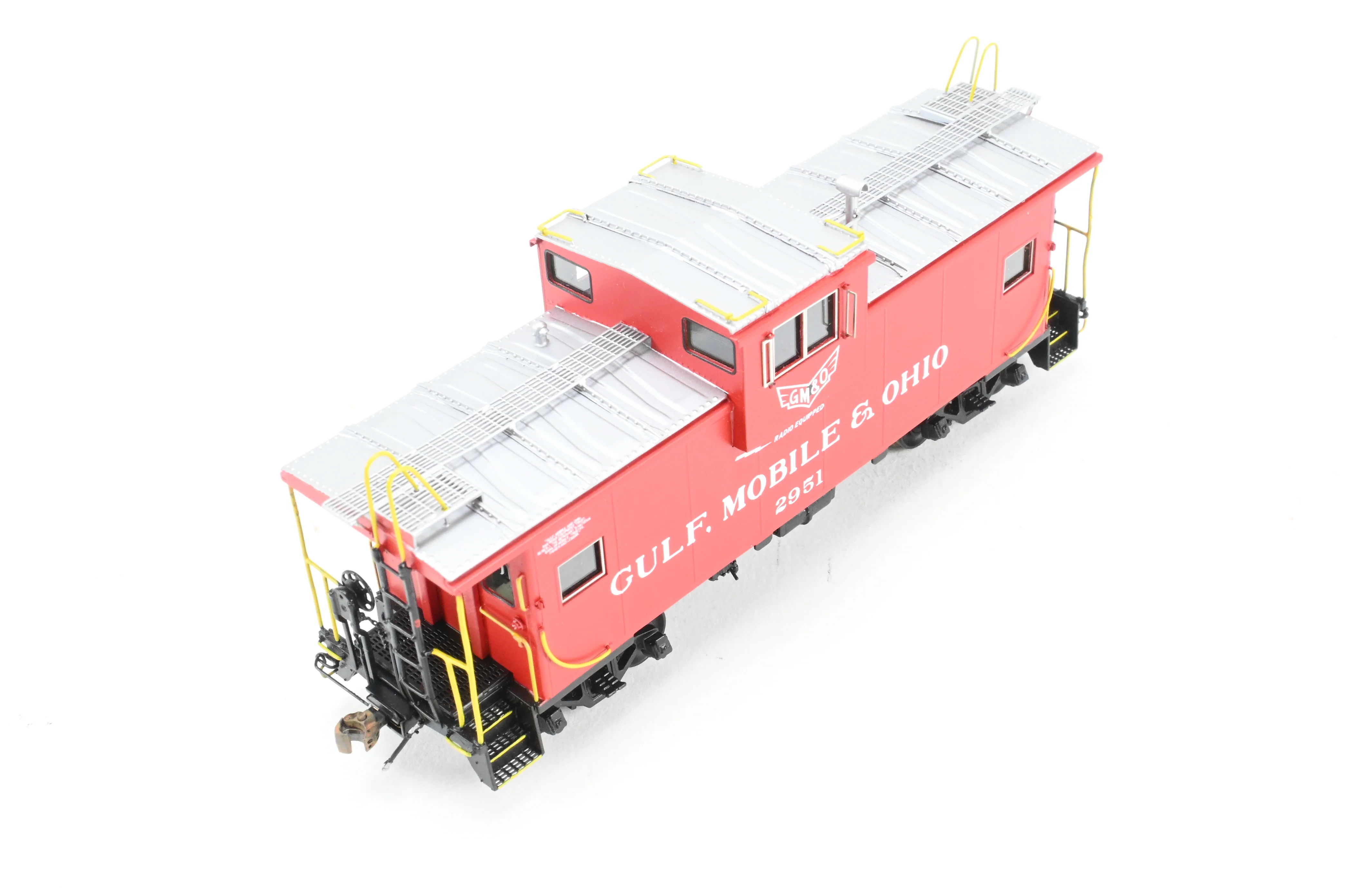 HO Brass OMI - Overland Models, Inc. GM&O - Gulf, Mobile & Ohio International Wide-Vision Caboose FP No. 2951 - Image 9