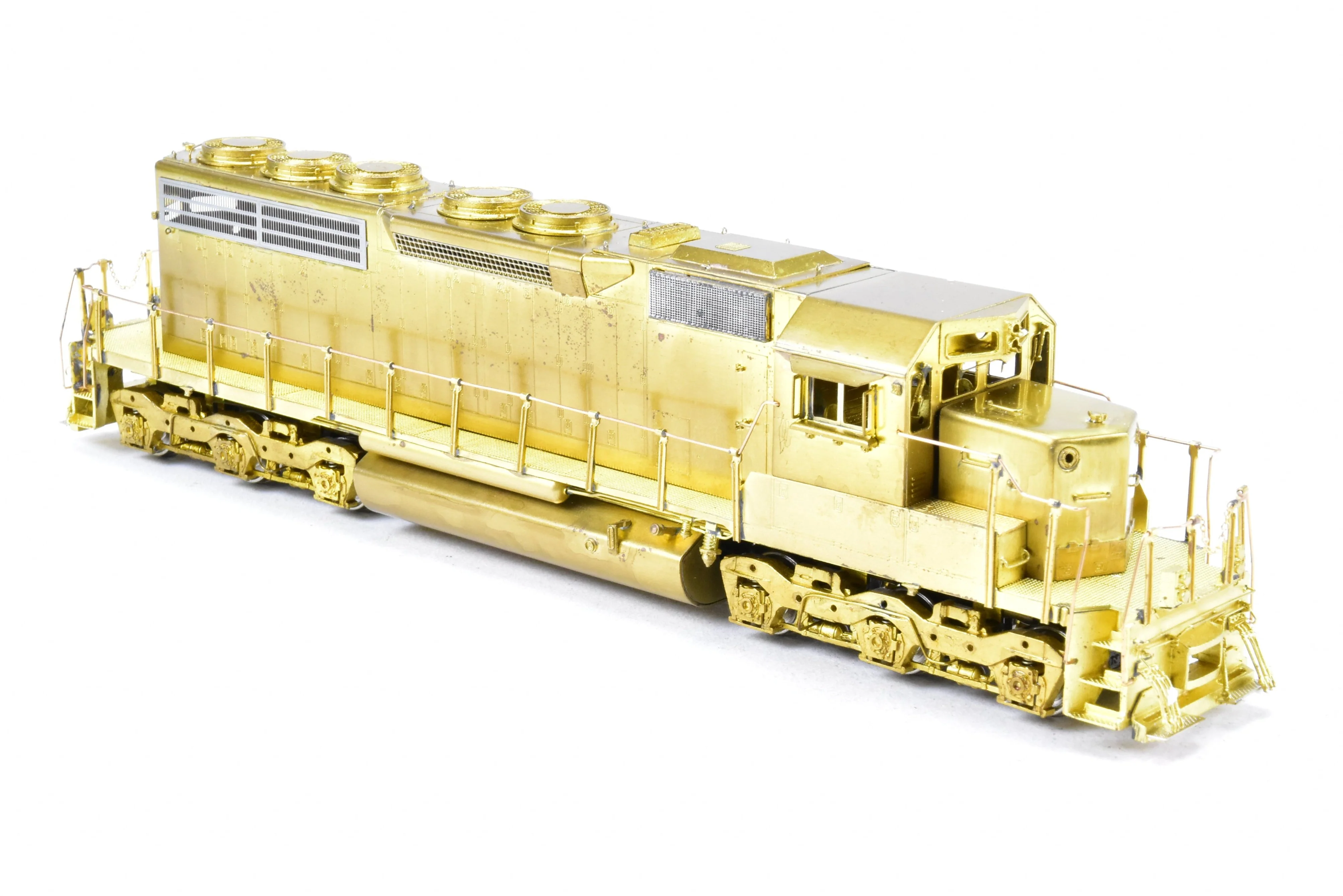 HO Brass OMI - Overland Models Inc. Various Roads EMD SD40 Low Hood, W/Dynamic Brakes, W/Low Mounted Brake Cylinders - Image 9