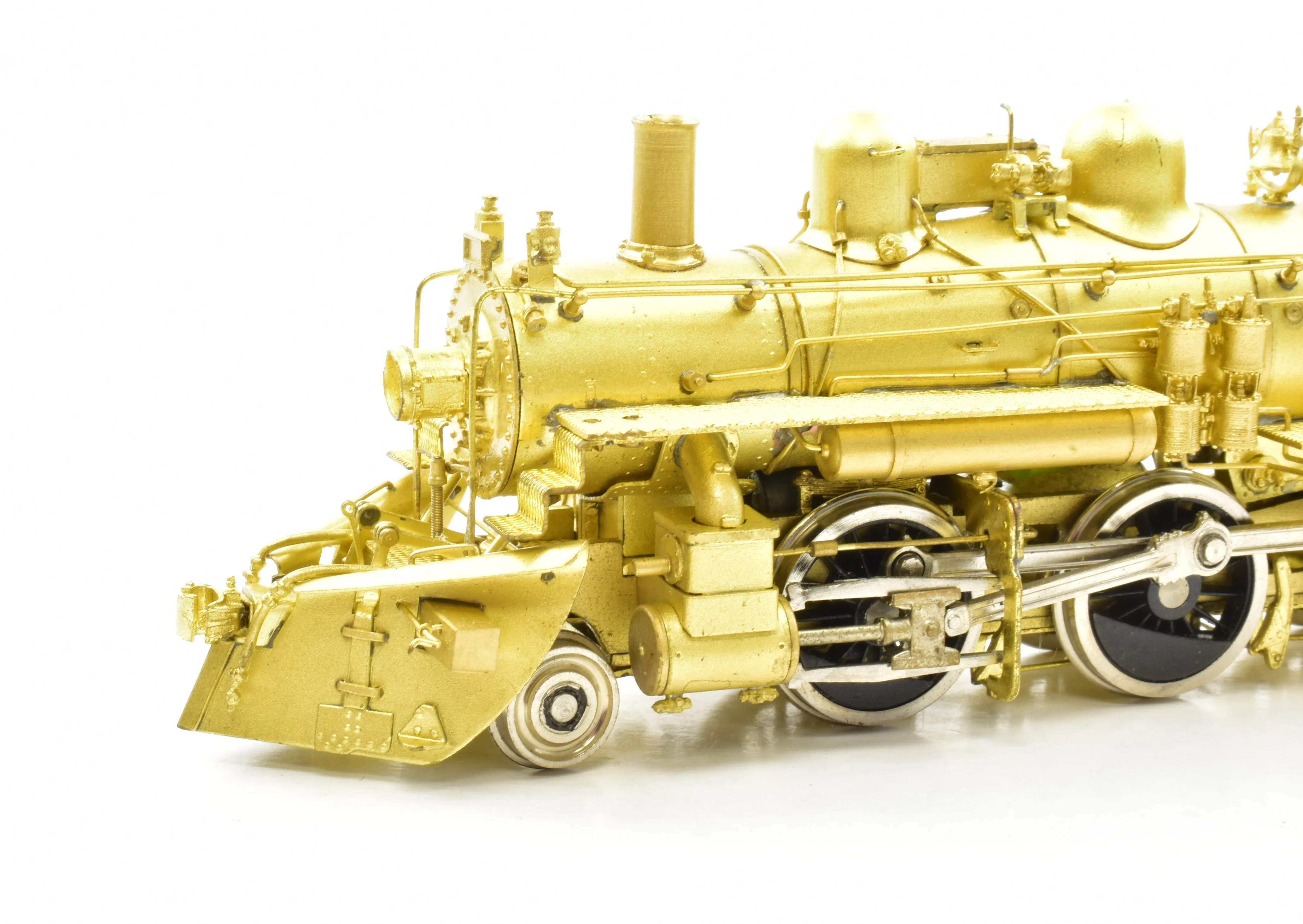 HO Brass PFM - Samhongsa B&M - Boston & Maine B-15 2-6-0 w/ Snow Plow Pilot - Image 14