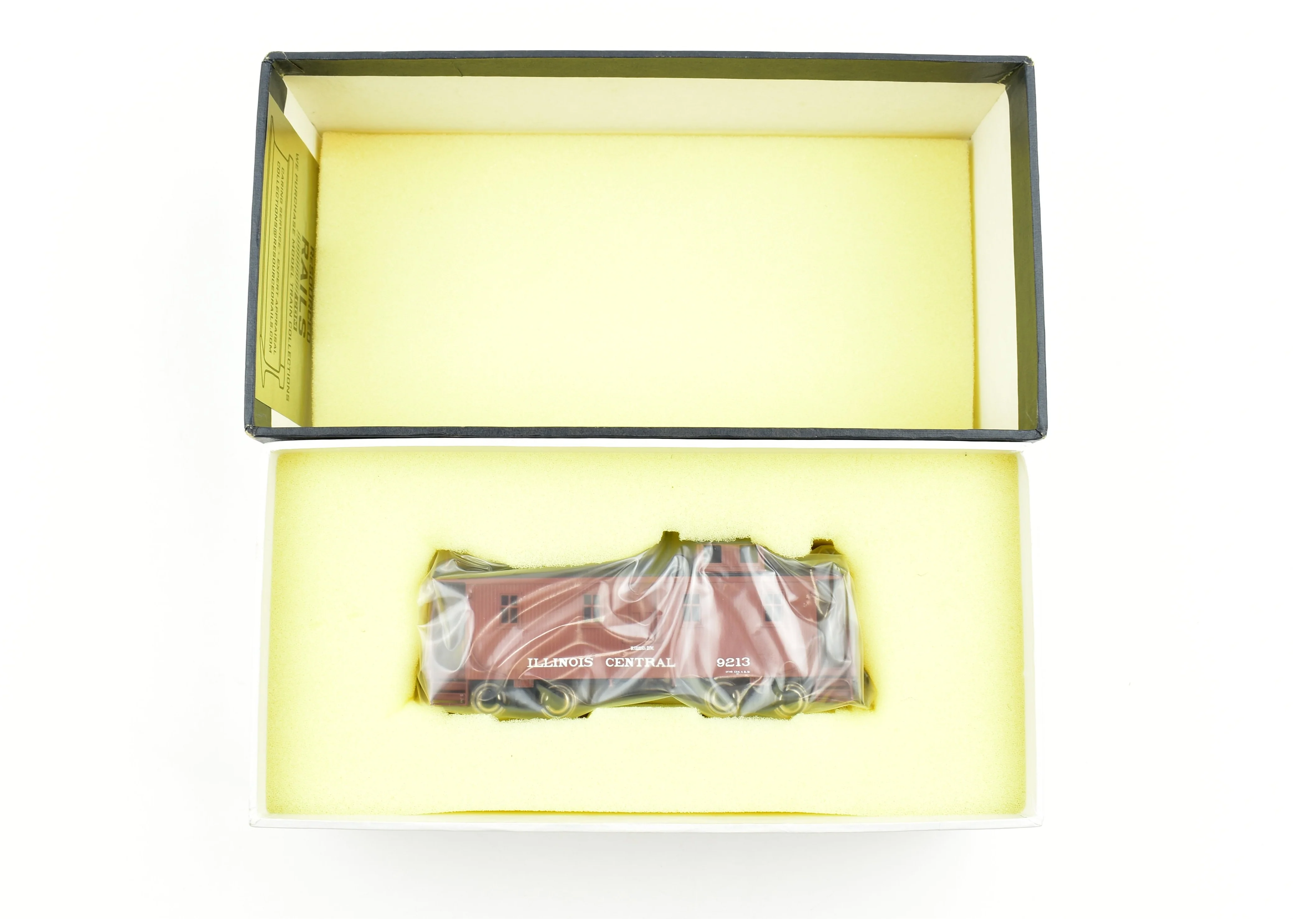 HO Brass PFM - SKI IC - Illinois Central Wood Caboose Factory Painted - Image 15