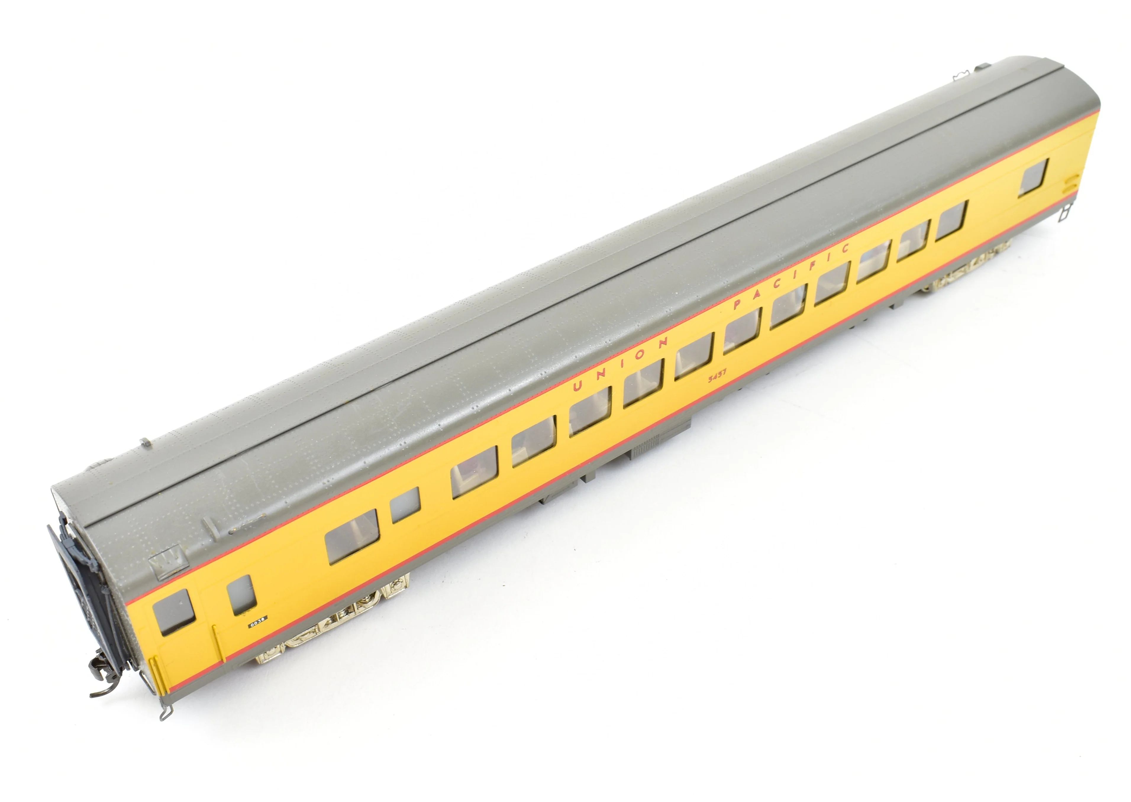 HO Brass S. Soho & Co. UP - Union Pacific #5450 Coach CP with Added Interior Details - Image 6