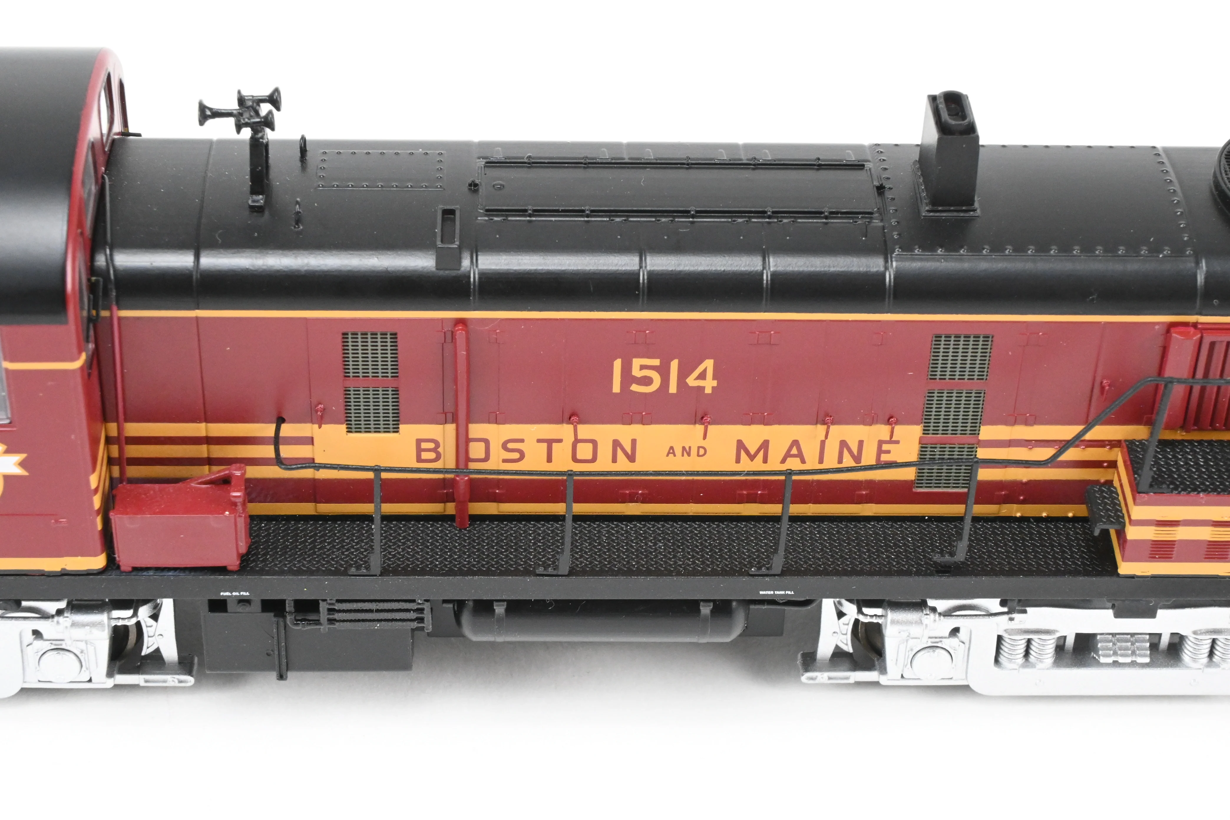 HO Bowser "Executive Line" B&M – Boston & Maine Alco RS-3 Phase III With ESU DCC & Sound Factory Painted No. 1514 - Image 16