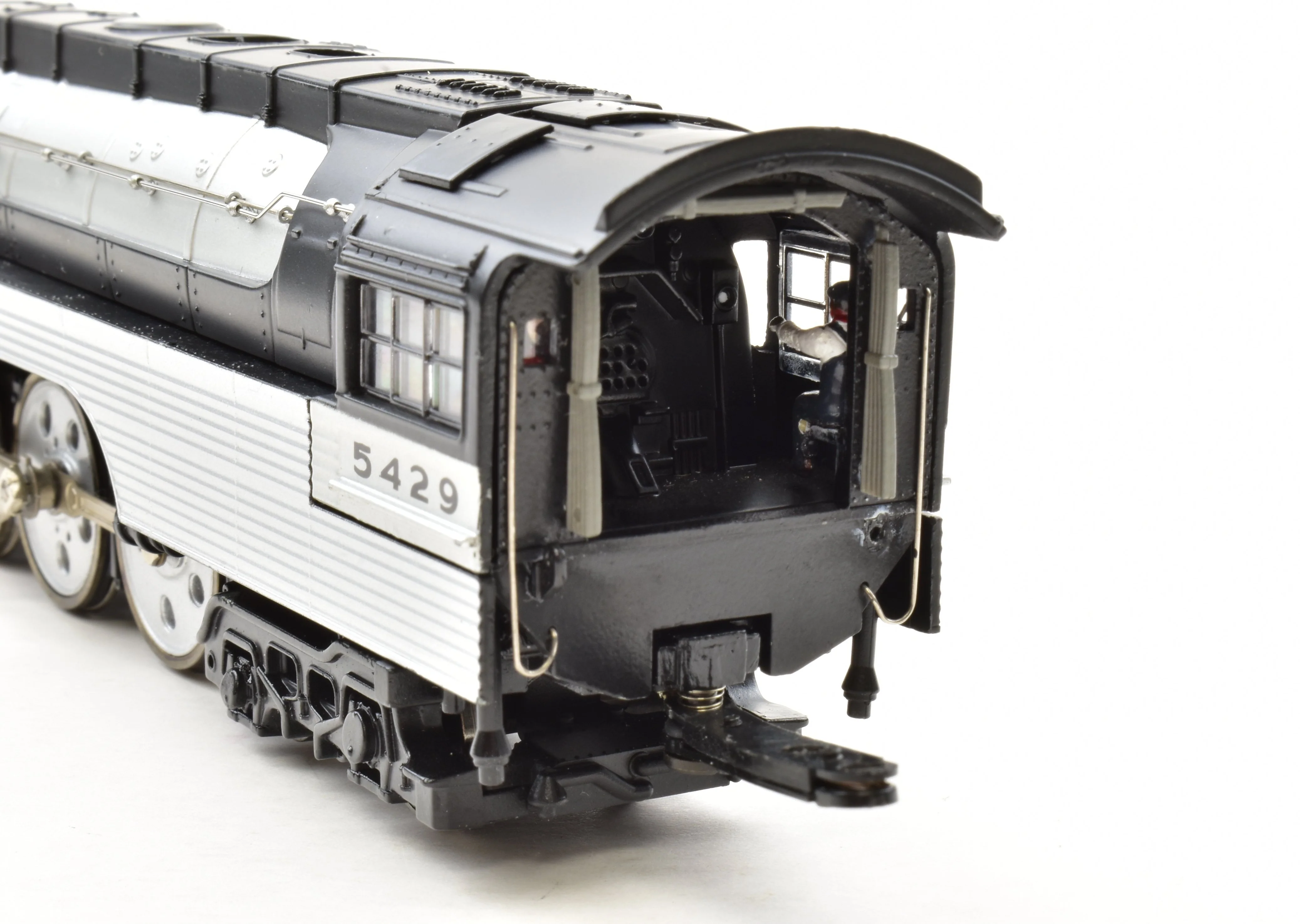 HO MTH - Mike's Train House NYC - New York Central "Empire State Express" 4-6-4 Streamlined Hudson - Image 13