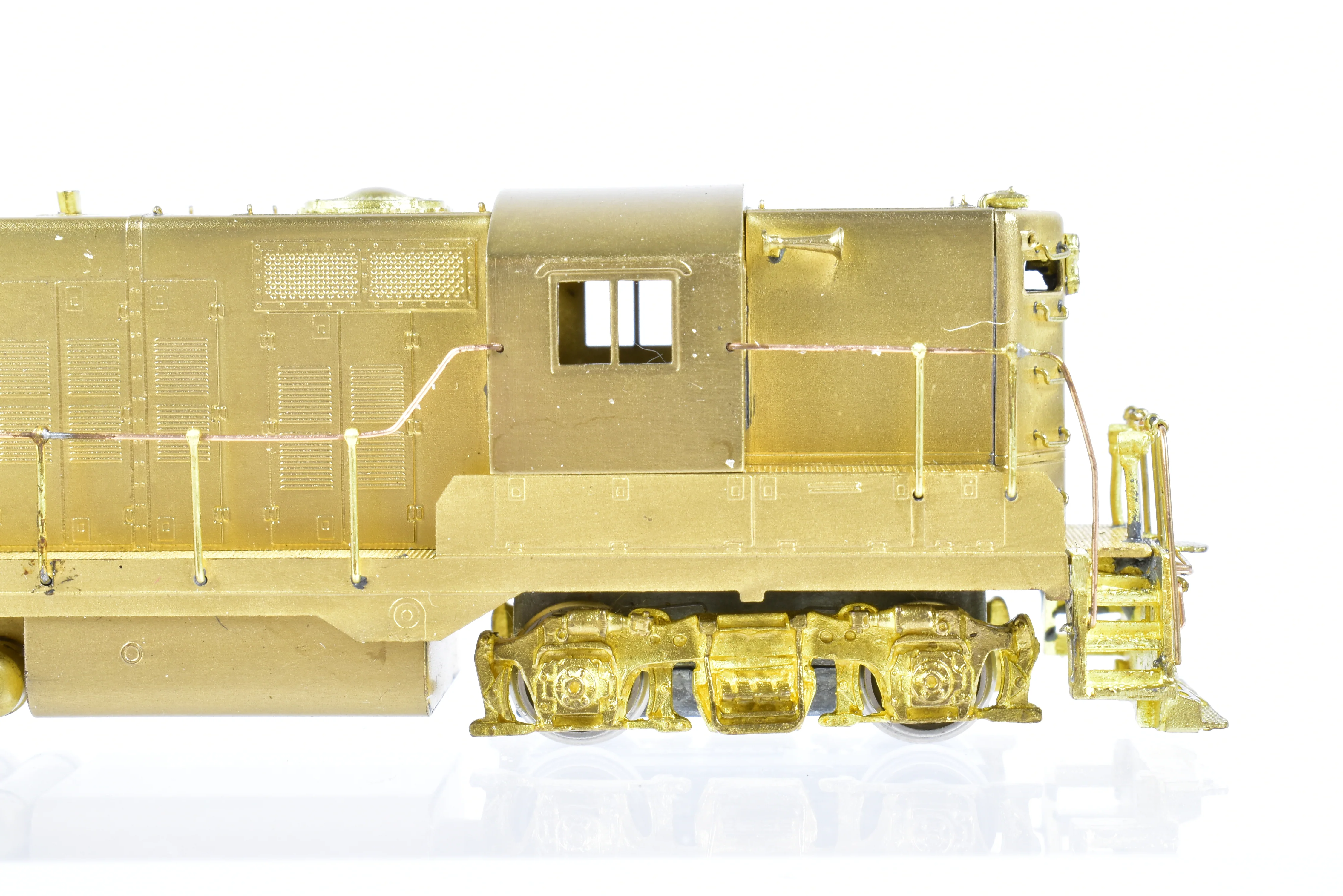 N Brass Hallmark Models Various Roads EMD GP-9 Standard Version with Removable Dynamic Brakes - Image 13