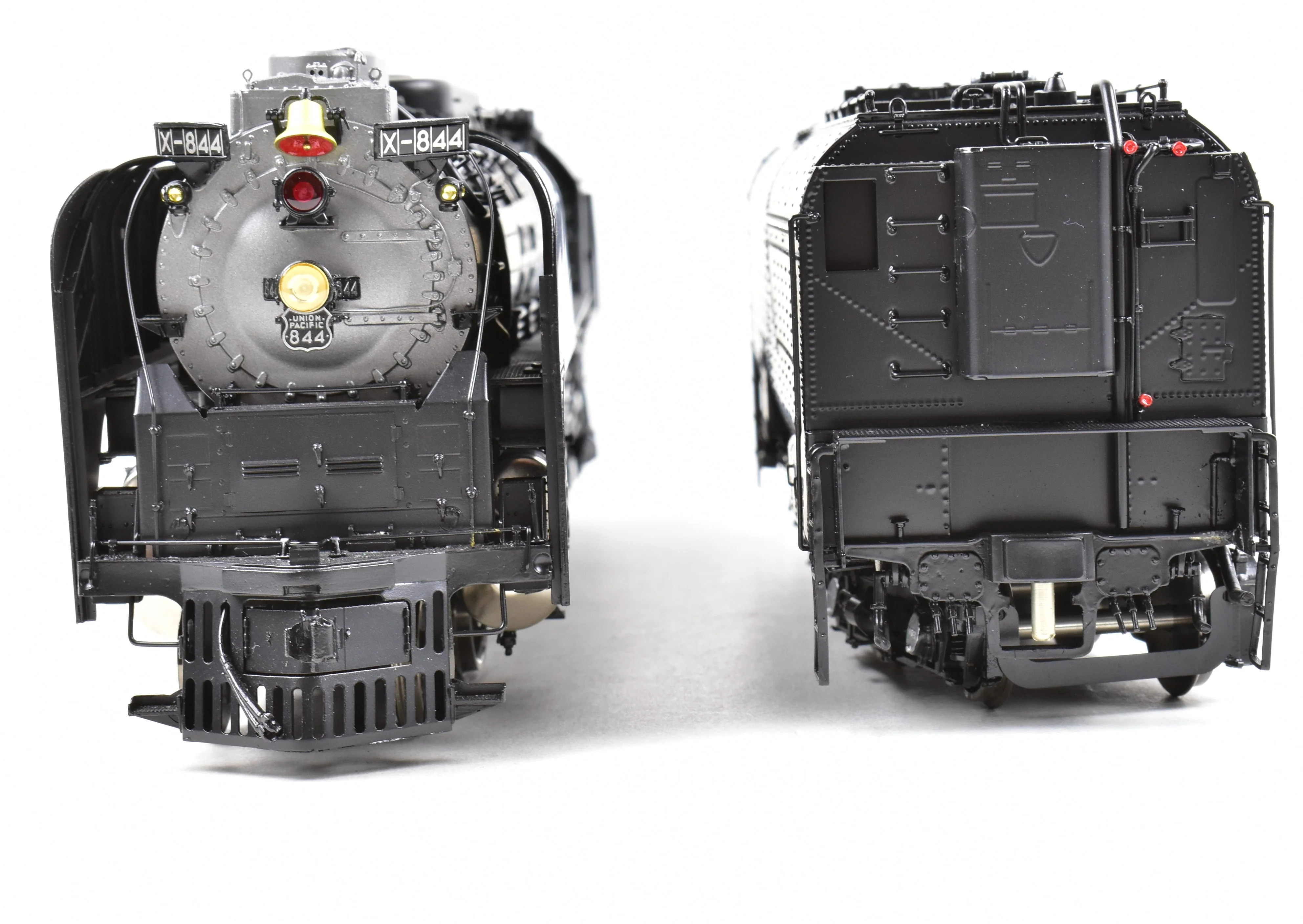 O Brass CON OMI - Overland Models, Inc. UP - Union Pacific FEF-3 4-8-4 1996, 1997 Excursion Era Version - Image 11